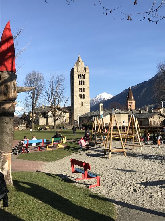 Alloggio Turistico Maison S Anselme Vda Aosta Cir 0015 Экстерьер фото